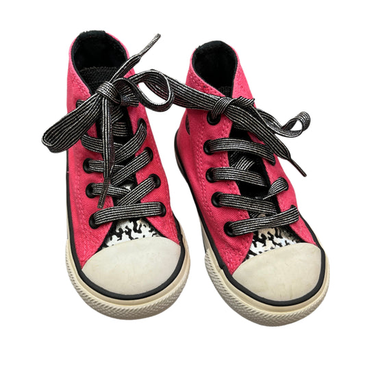 UK 6 Converse high tops