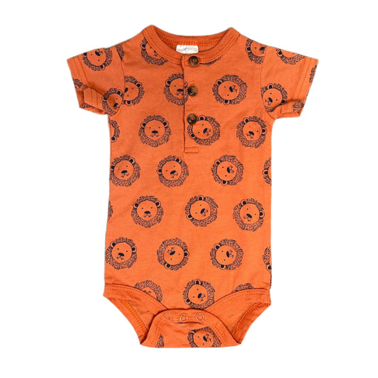 0-3M Lion vest - OneTwoThree