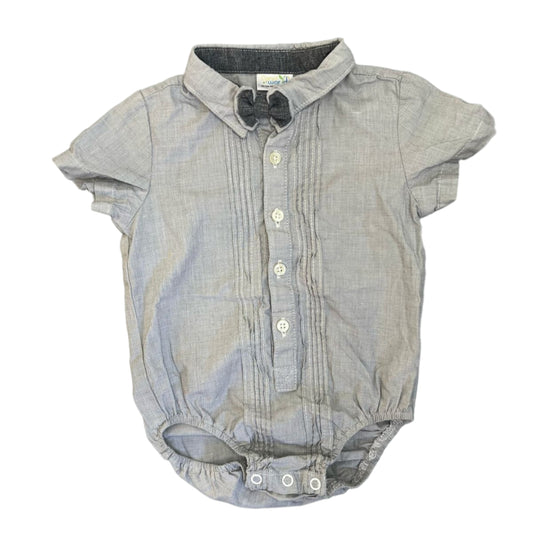 9-12M Vest with removable bow tie - Candy World
