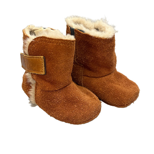 12-18M Winter boots