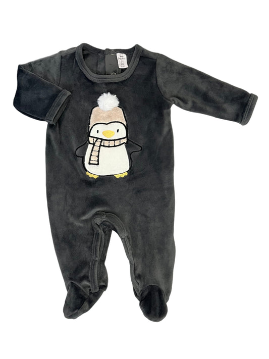 0-3M Penguin sleepsuit - Tiny Tots