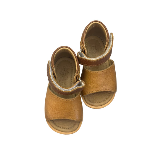 Size 4 (20) Geniune Leather sandals - LittleP